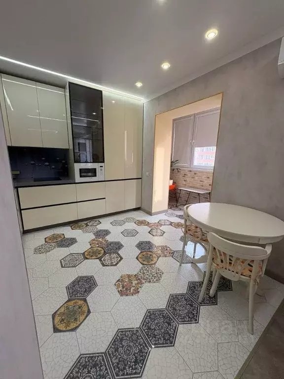 2-к кв. Астраханская область, Астрахань Аршанский пер., 6 (70.5 м) - Фото 2