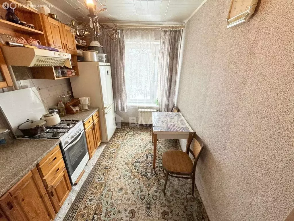 3-комнатная квартира: посёлок Поведники, 8 (60.2 м) - Фото 2