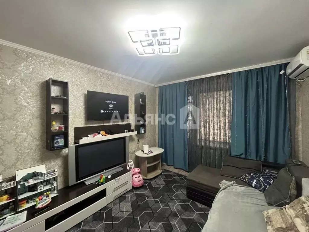 3-к кв. Ростовская область, Волгодонск ул. Ленина, 95 (61.0 м) - Фото 1