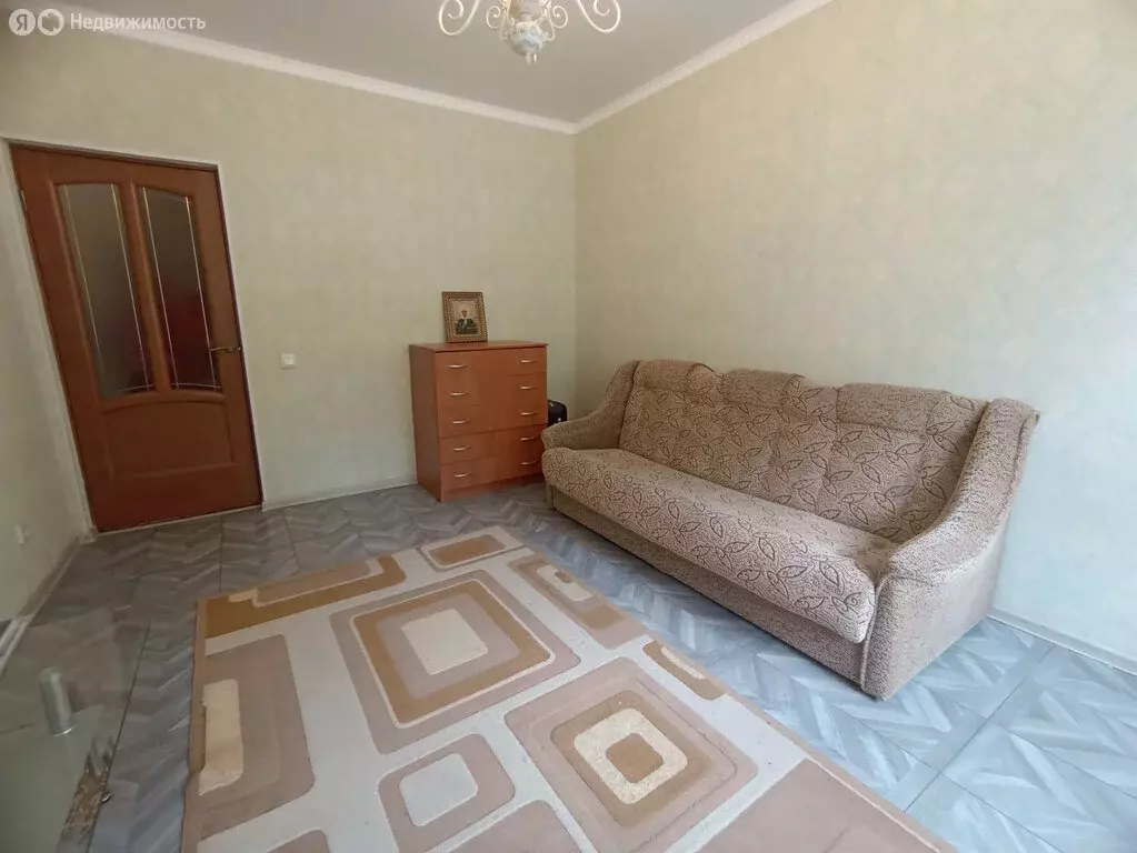 1-комнатная квартира: Калининград, улица Ульяны Громовой, 96 (33 м) - Фото 0