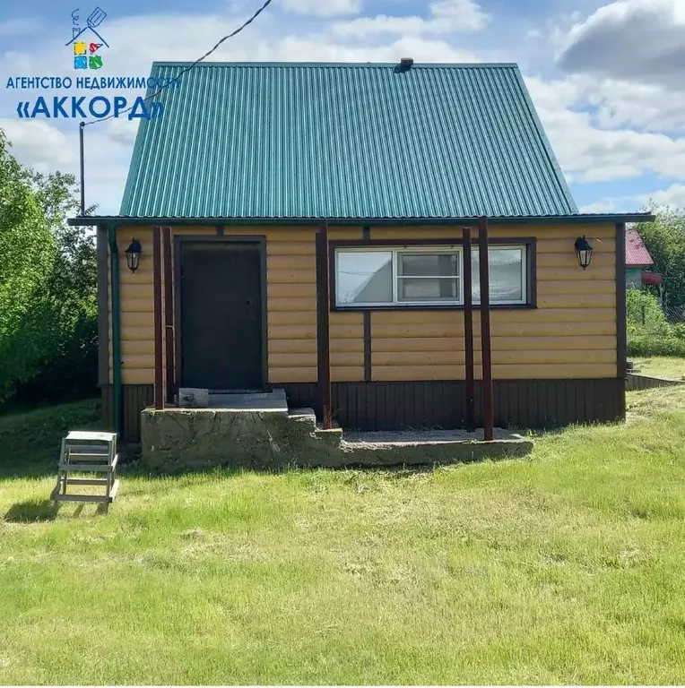 Дом в Алтайский край, Первомайский район, с. Бобровка Лесная ул. (73 ... - Фото 1