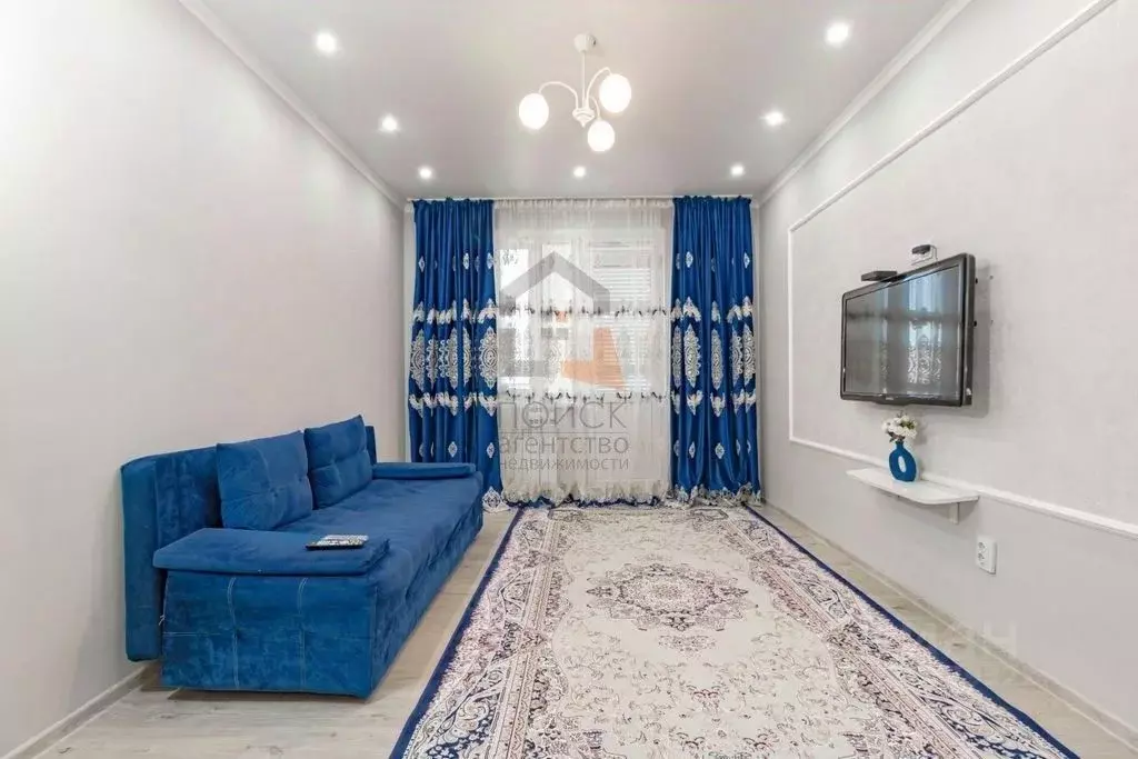 1-к кв. Татарстан, Казань Азино-1 мкр, ул. Закиева, 23 (55.0 м) - Фото 1