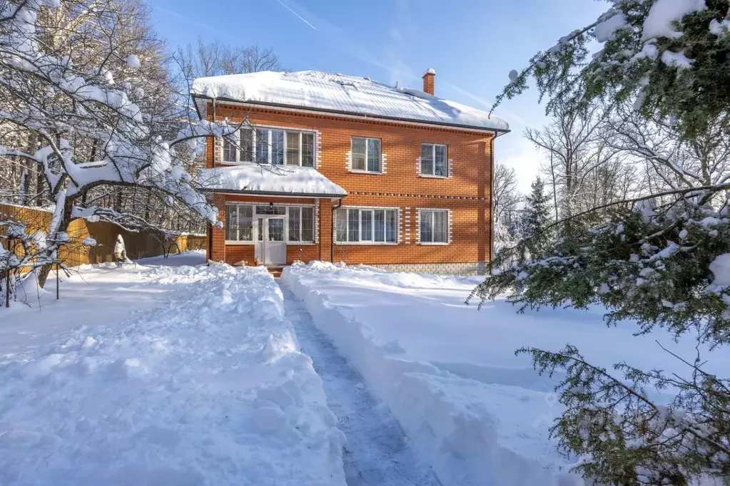 Коттедж в Московская область, Ступино ул. Космонавтов, 19 (356 м) - Фото 0