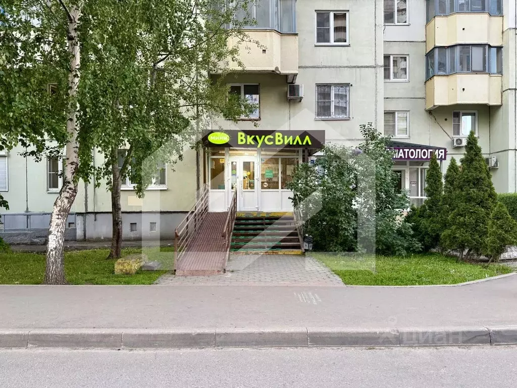 Помещение свободного назначения в Московская область, Красногорск бул. ... - Фото 1