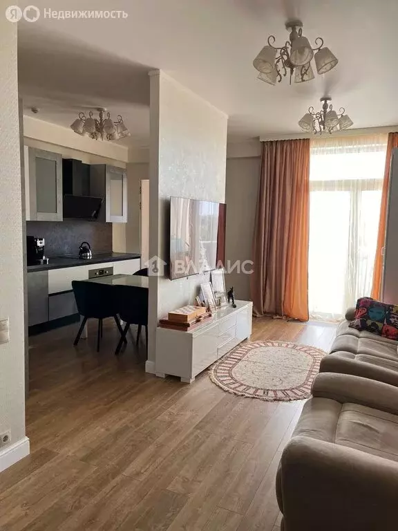 2-комнатная квартира: Химки, улица Кудрявцева, 12 (75 м) - Фото 1