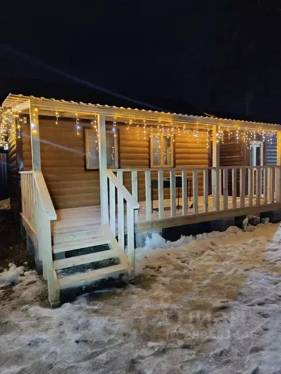 Дом в Карачаево-Черкесия, Зеленчукский район, с. Архыз ул. Хубиева, 15 ... - Фото 1