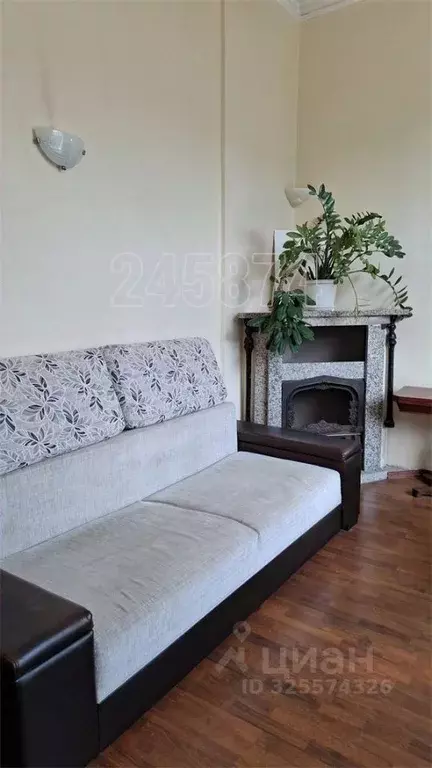 Комната Москва Никитский бул., 7Б (24.0 м) - Фото 1