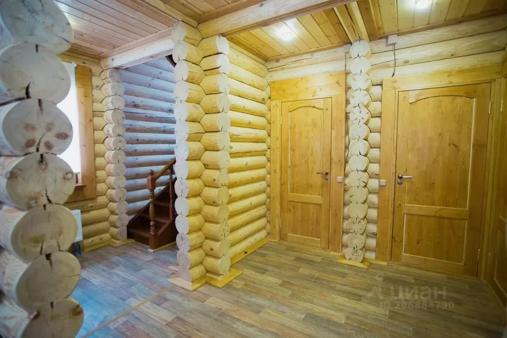 Дом в Калужская область, Тарусский район, с. Волковское  (230 м) - Фото 2