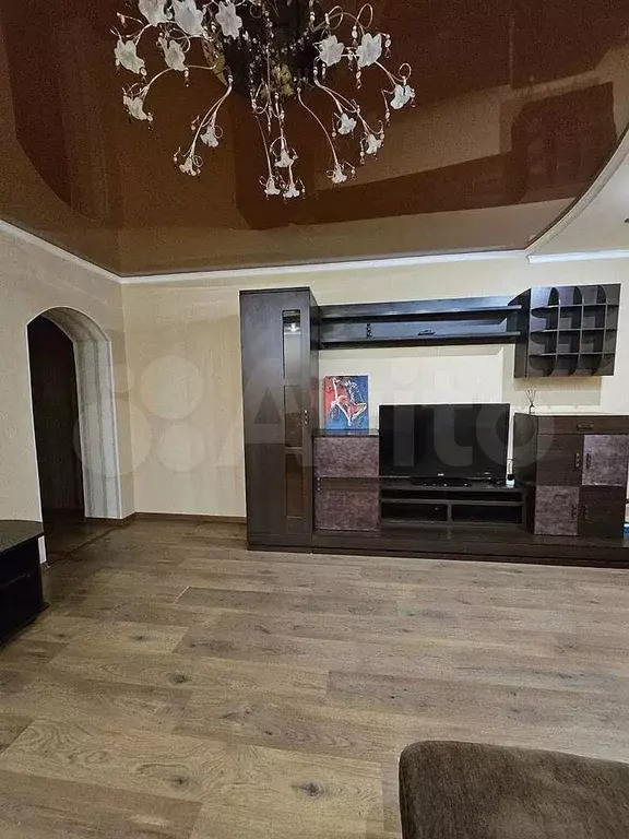2-к. квартира, 62 м, 5/5 эт. - Фото 1