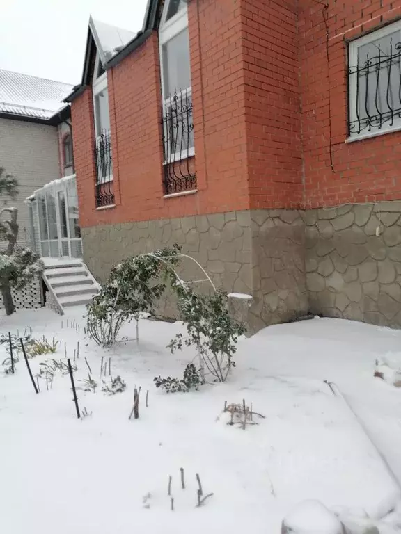 Коттедж в Курская область, Курск пер. 1-й Тульский, 23 (350 м) - Фото 0