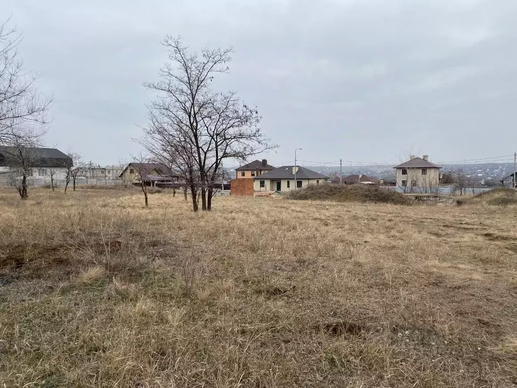 Участок в Волгоградская область, Волгоград Солнечный мкр, ул. ... - Фото 1