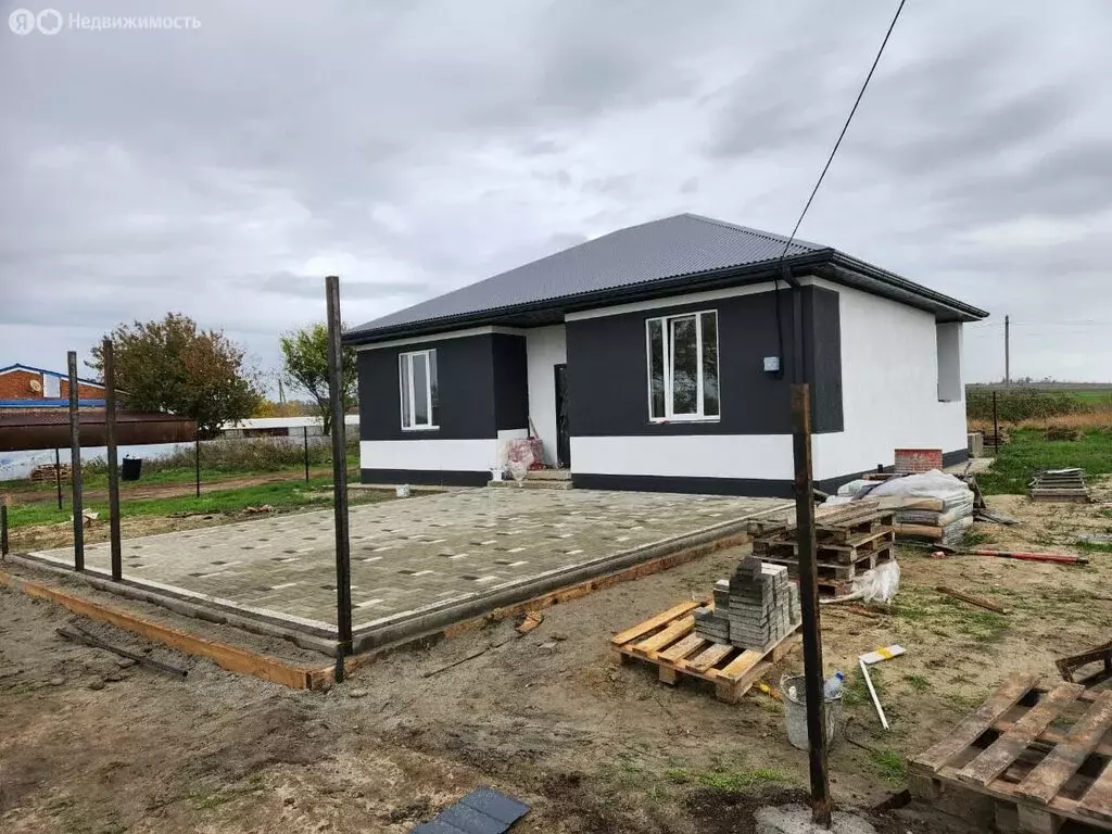 Дом в Темрюк, Сормовская улица (82.3 м) - Фото 1