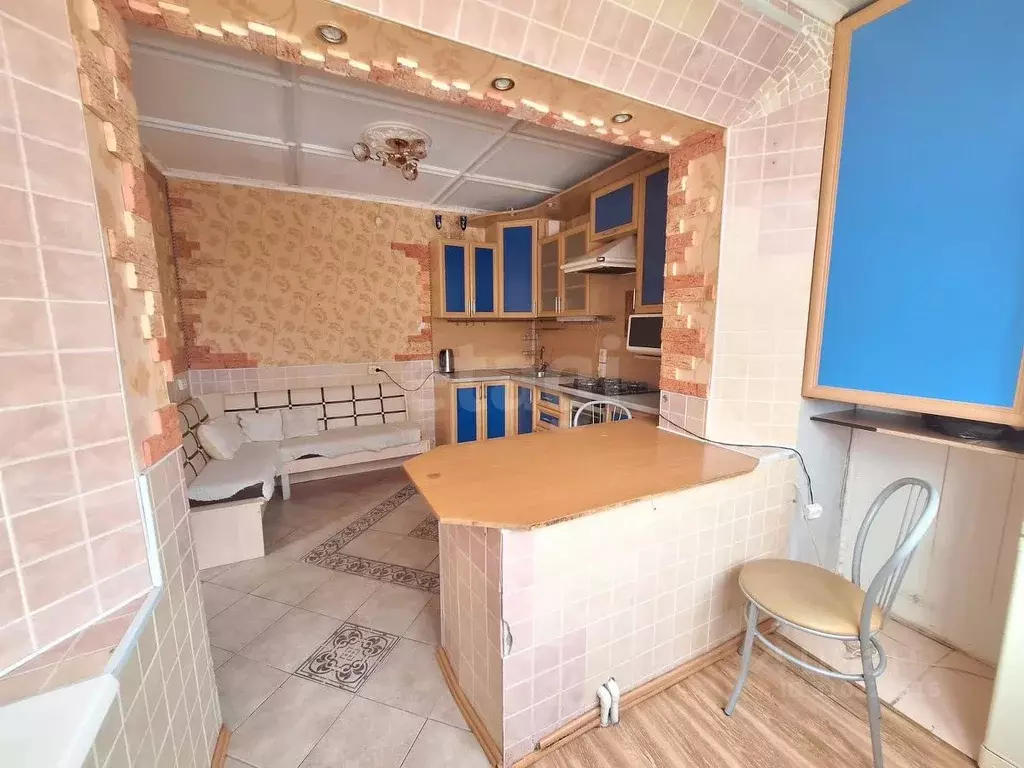3-к кв. Вологодская область, Череповец Октябрьский просп., 79 (73.4 м) - Фото 0