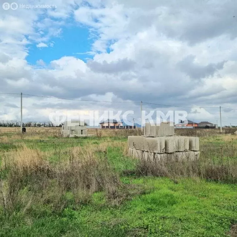 Участок в село Садовое, Кисловодская улица (4 м) - Фото 1