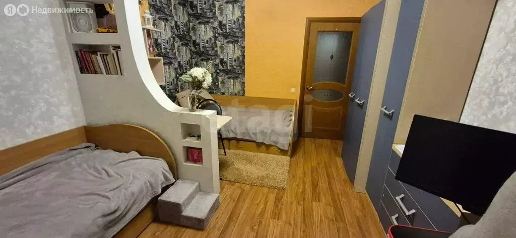 2-комнатная квартира: Тверь, 1-я улица Суворова, 7 (64.7 м) - Фото 1