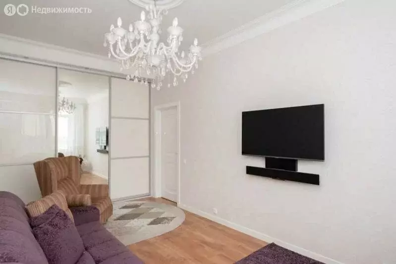 3-комнатная квартира: Иркутск, Дальневосточная улица, 108 (60 м) - Фото 1