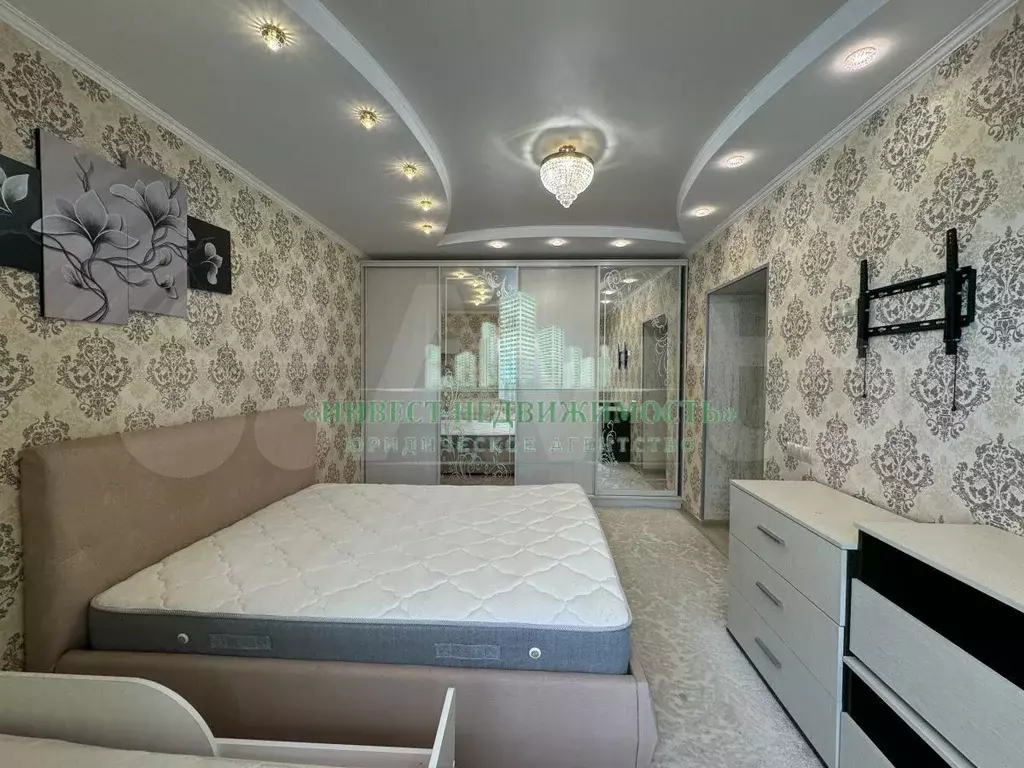 2-к. квартира, 70 м, 11/14 эт. - Фото 0