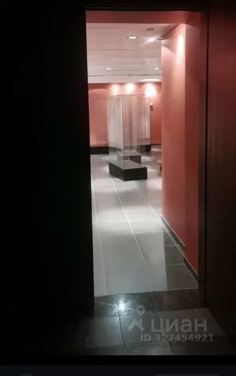 Помещение свободного назначения в Саха (Якутия), Мирный пл. 30-летия ... - Фото 2