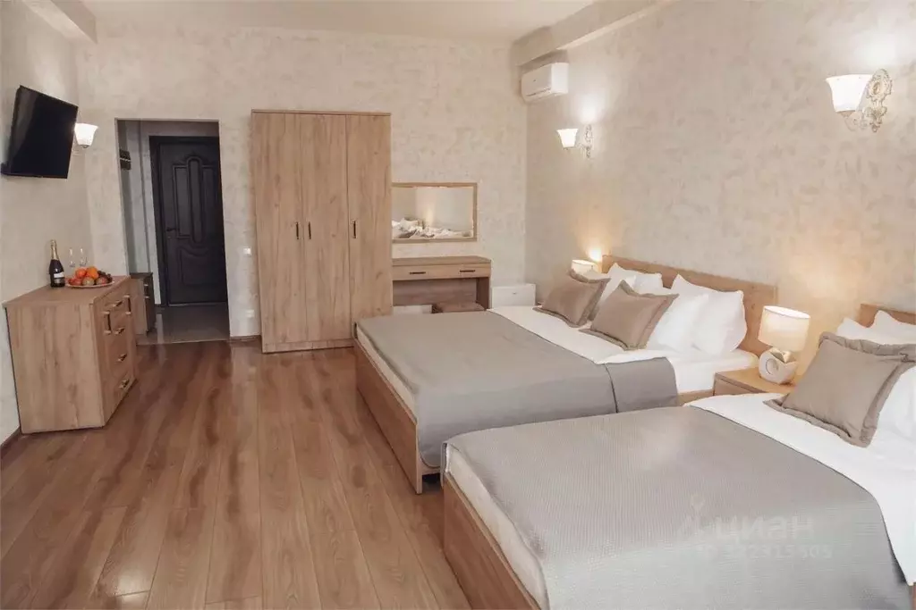 Комната Крым, Ленинский район, Семисотское с/пос, с. Каменское пер. ... - Фото 1