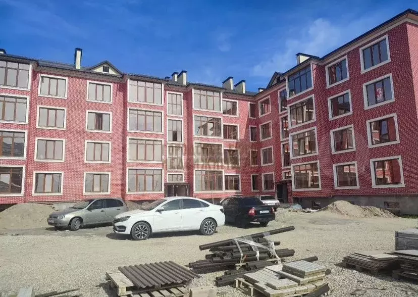 3-к. квартира, 90 м, 1/4 эт. - Фото 1