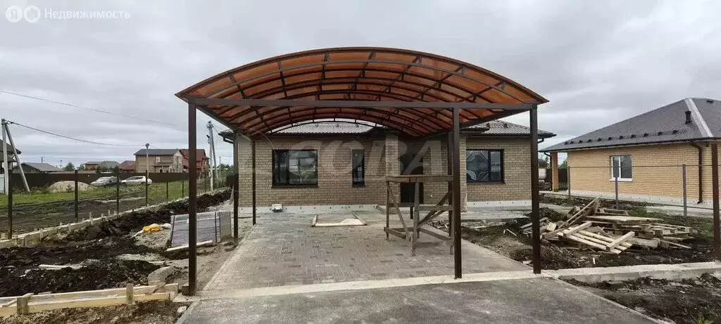 Дом в Тюменский район, деревня Ушакова (122 м) - Фото 0