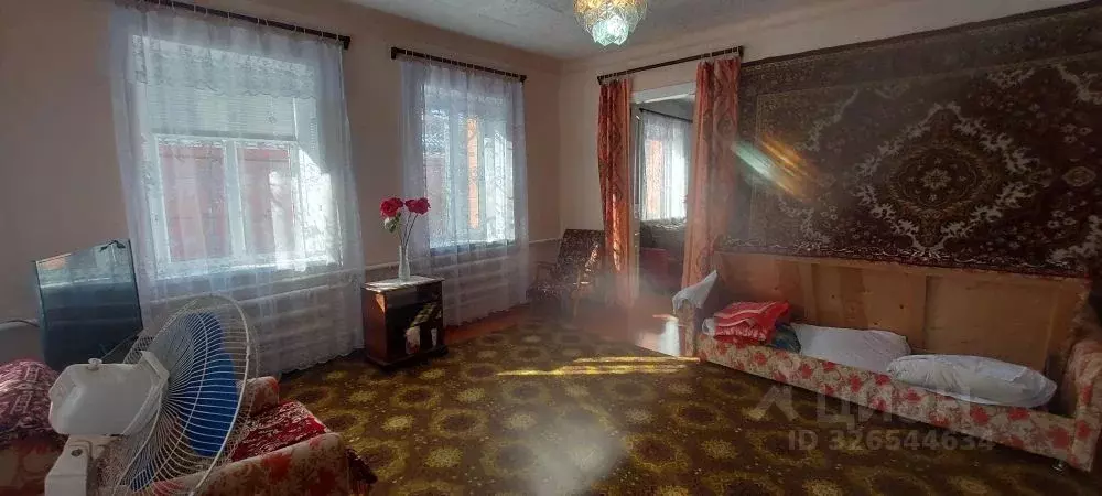 Дом в Краснодарский край, Ейск Безымянная ул. (81 м) - Фото 1