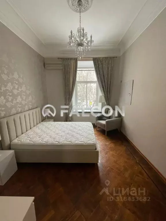 3-к кв. Москва Новинский бул., 13С6 (105.0 м) - Фото 0