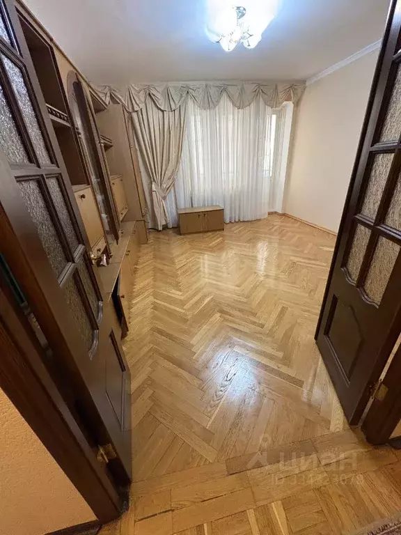 4-к кв. Адыгея, Майкоп Адыгейская ул., 16 (81.0 м) - Фото 2