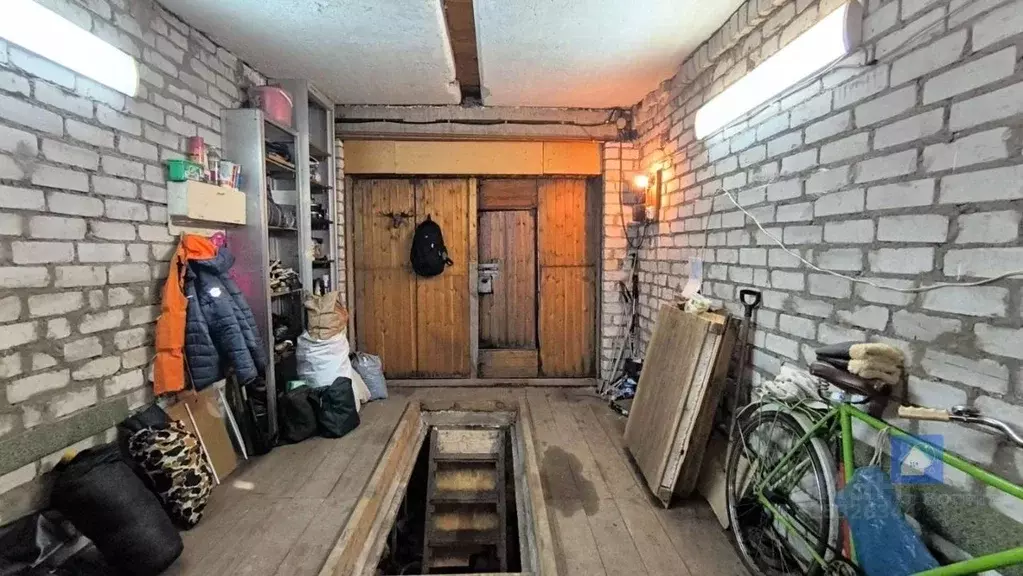 Гараж в Карелия, Петрозаводск Судостроительная ул., 18 (48 м) - Фото 1