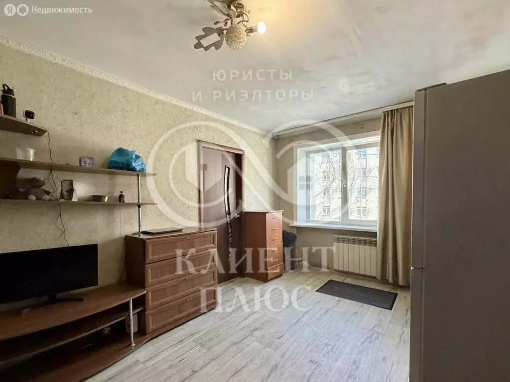 3-комнатная квартира: Южно-Сахалинск, улица Ленина, 218 (54.5 м) - Фото 1