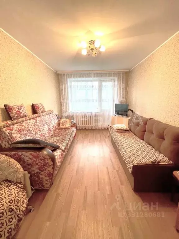 1-к кв. Тюменская область, Тюмень ул. Воровского, 33 (33.0 м) - Фото 1