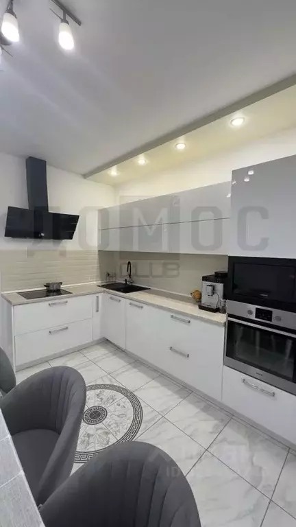 2-к кв. Свердловская область, Екатеринбург ул. Евгения Савкова, 60 ... - Фото 1