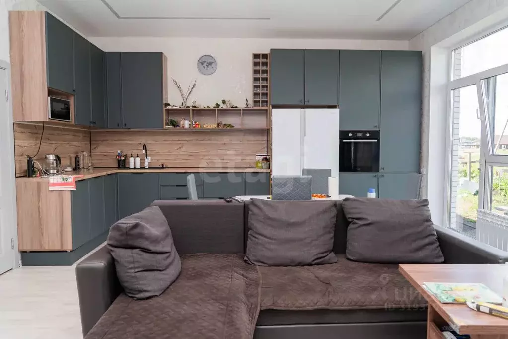 Дом в Башкортостан, Уфимский район, Зубовский сельсовет, с. ... - Фото 1