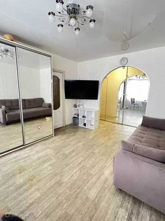 Продаётся 3-к квартира, 49 м - Фото 0
