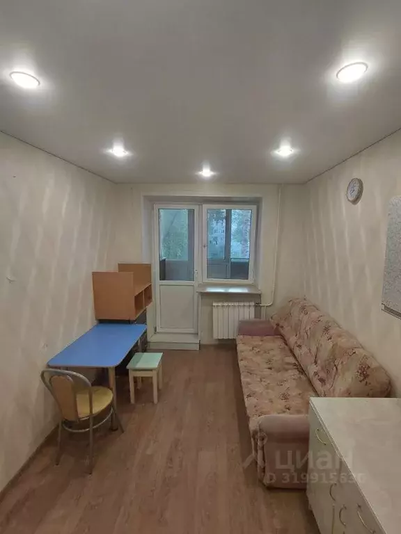 Комната Удмуртия, Ижевск Редукторная ул., 8 (15.0 м) - Фото 0