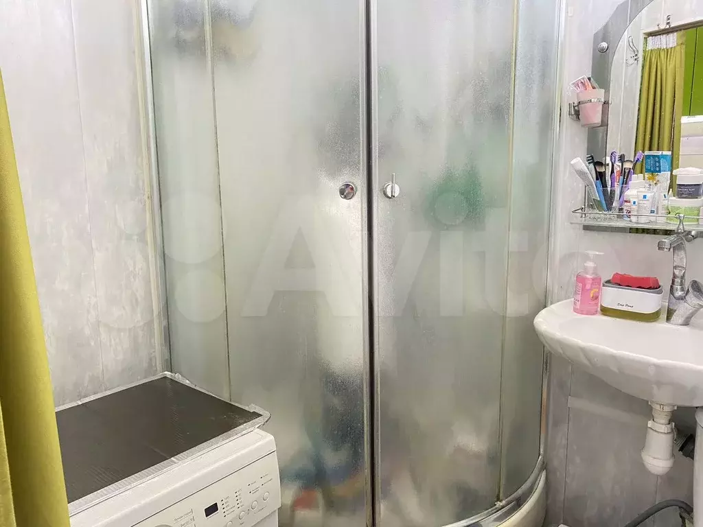 Комната 18,8 м в 1-к., 5/5 эт. - Фото 1