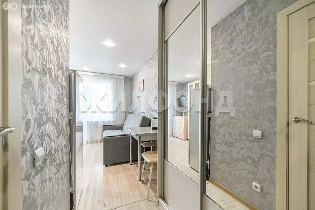 Квартира-студия: Барнаул, проспект Энергетиков, 4 (16.9 м) - Фото 1