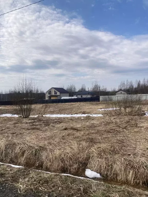 Участок в Московская область, Шаховская муниципальный округ, д. ... - Фото 0