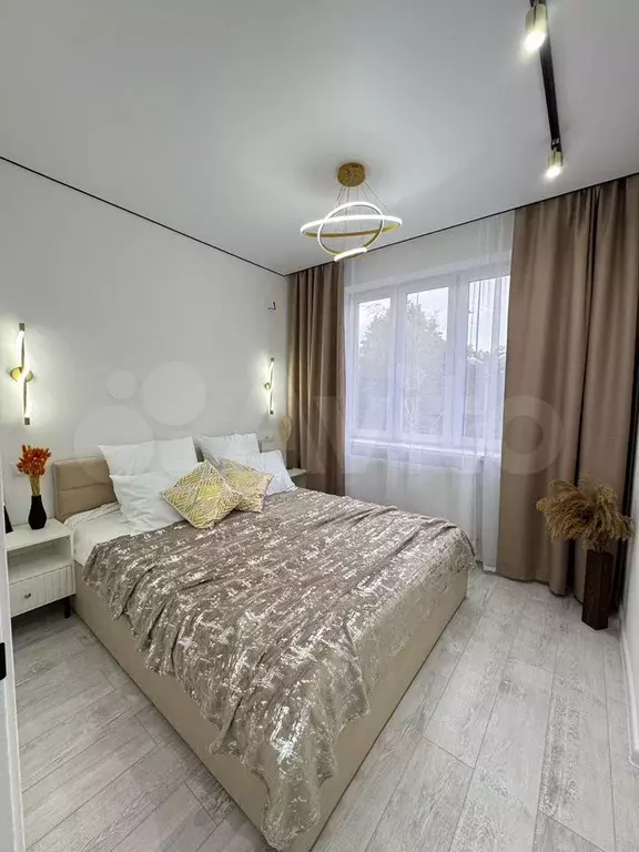 2-к. квартира, 37 м, 2/19 эт. - Фото 1