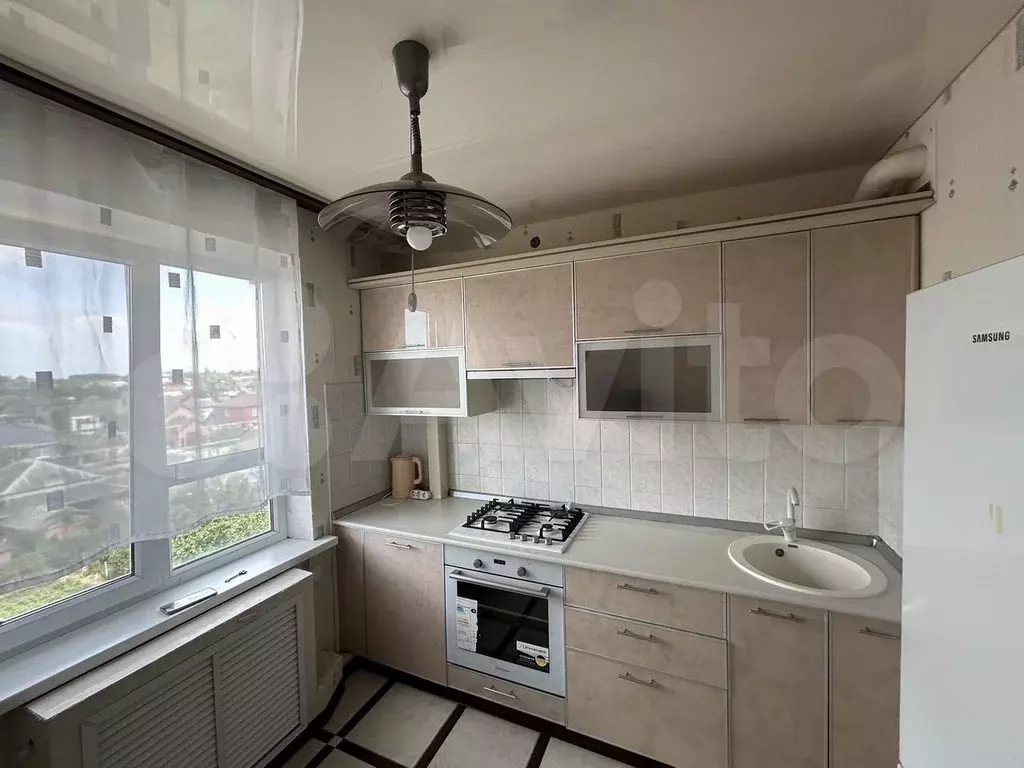 1-к. квартира, 38 м, 5/5 эт. - Фото 0