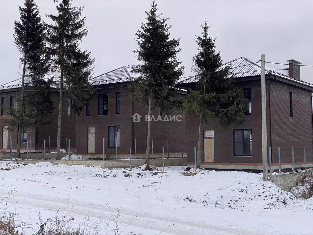 Дом в Тульская область, Тула пос. Октябрьский, проезд 1-й, 1 (120 м) - Фото 1