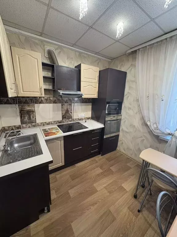 3-к. квартира, 75 м, 2/4 эт. - Фото 0