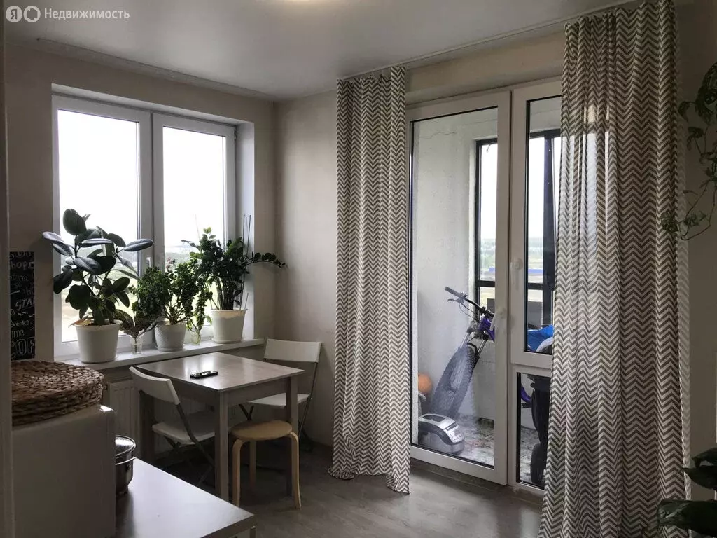 2-комнатная квартира: Екатеринбург, Лучистая улица, 4 (55 м) - Фото 1