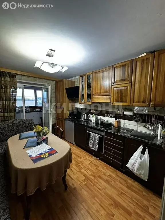 3-комнатная квартира: Тольятти, улица Матросова, 15А (68 м) - Фото 2