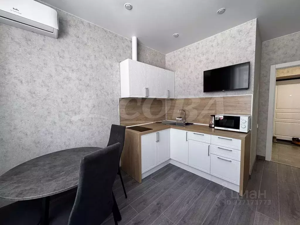 1-к кв. Тюменская область, Тюмень ул. Республики, 204к11 (41.0 м) - Фото 1