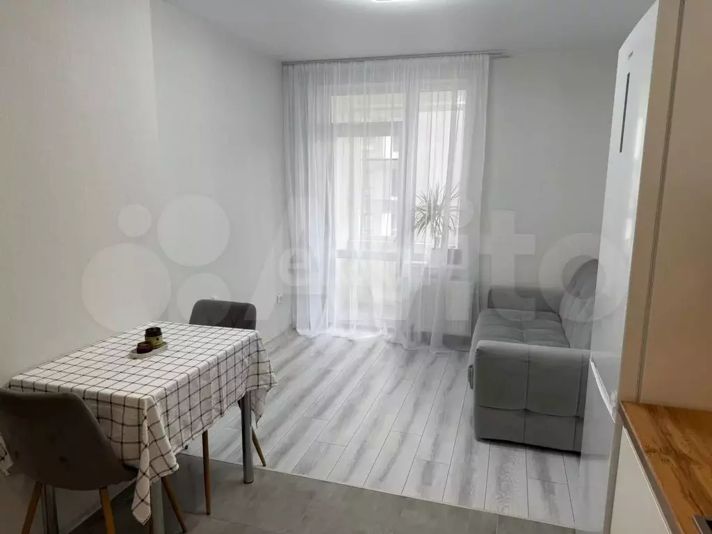 1-к. квартира, 39 м, 5/10 эт. - Фото 1