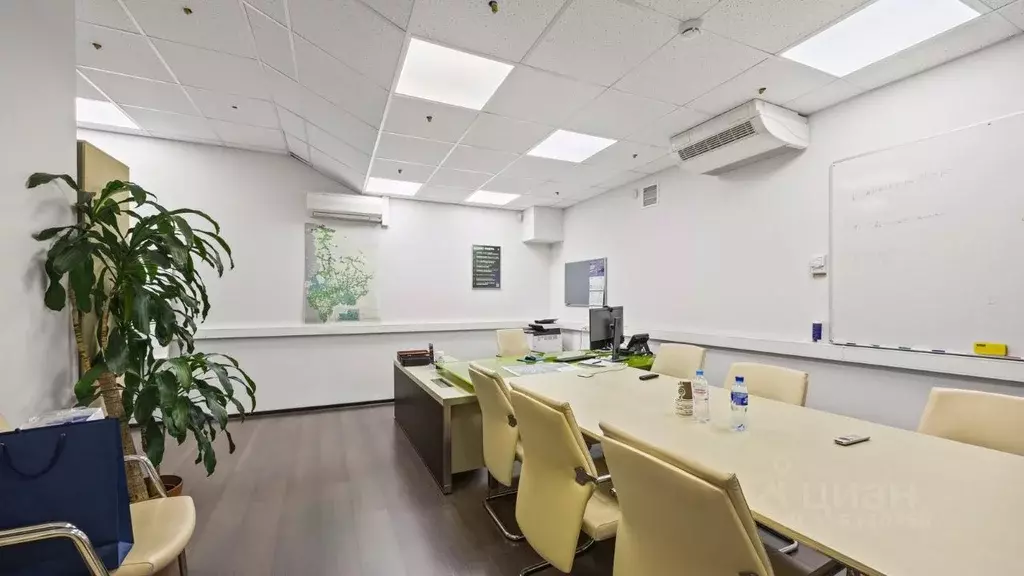 Офис в Санкт-Петербург Караванная ул., 10 (1041 м) - Фото 2