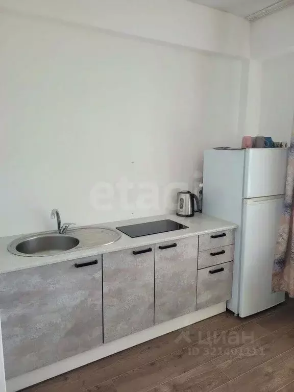 1-к кв. Бурятия, Улан-Удэ ул. Имени Д.Ц. Дашиева, 9 (32.0 м) - Фото 0