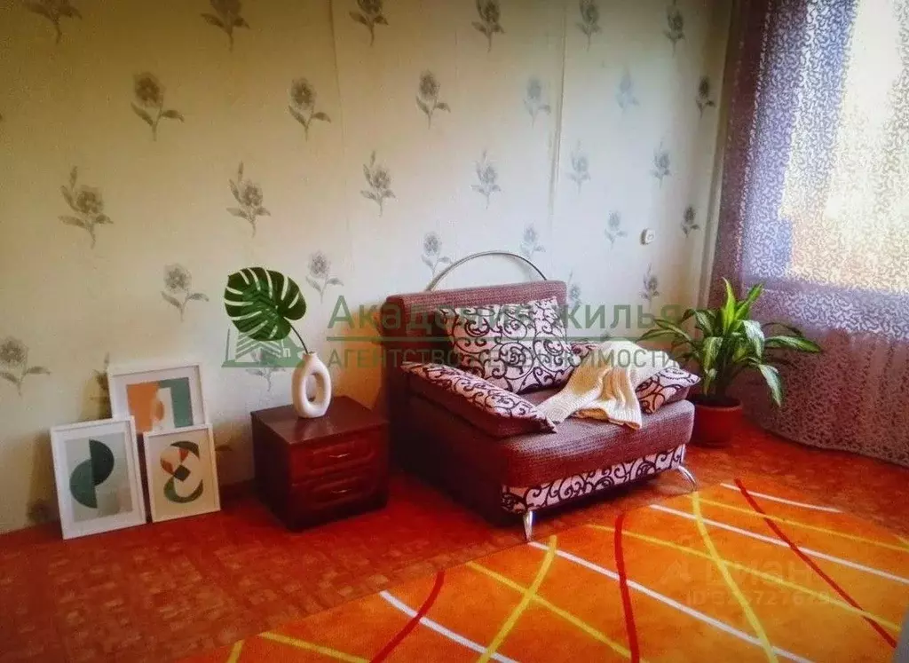 2-к кв. Саратовская область, Энгельс 2-й мкр, 37 (45.0 м) - Фото 2