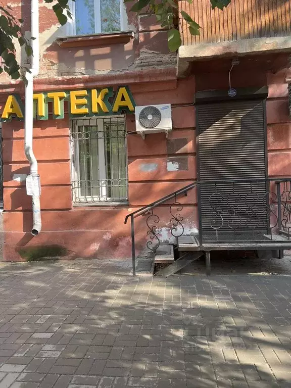 Помещение свободного назначения в Омская область, Омск ул. Серова, 7 . - Фото 1